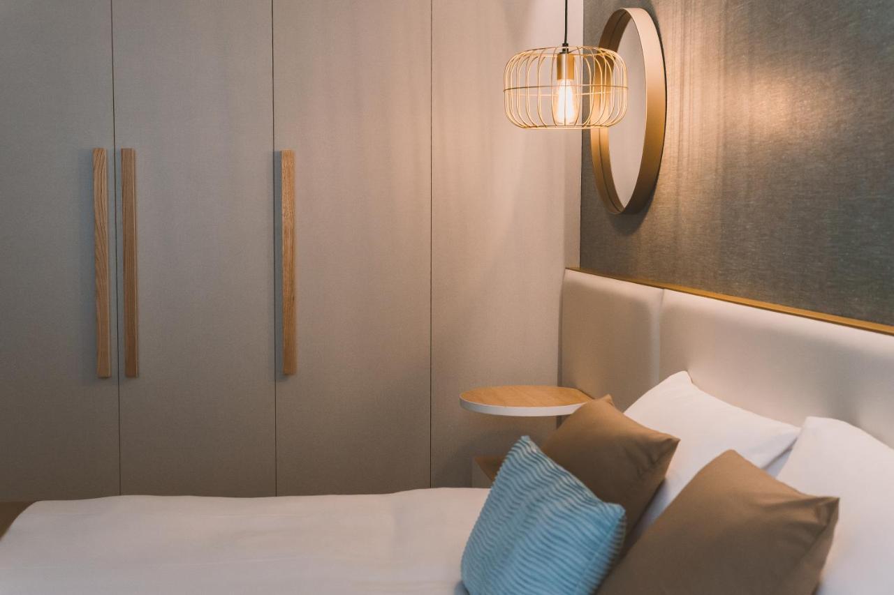 Hotel Candor 3*